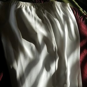 A pair of white ladies dress pants long